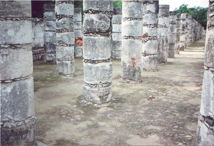 Foto: Mexiko-chr�m tis�ce sloup�
