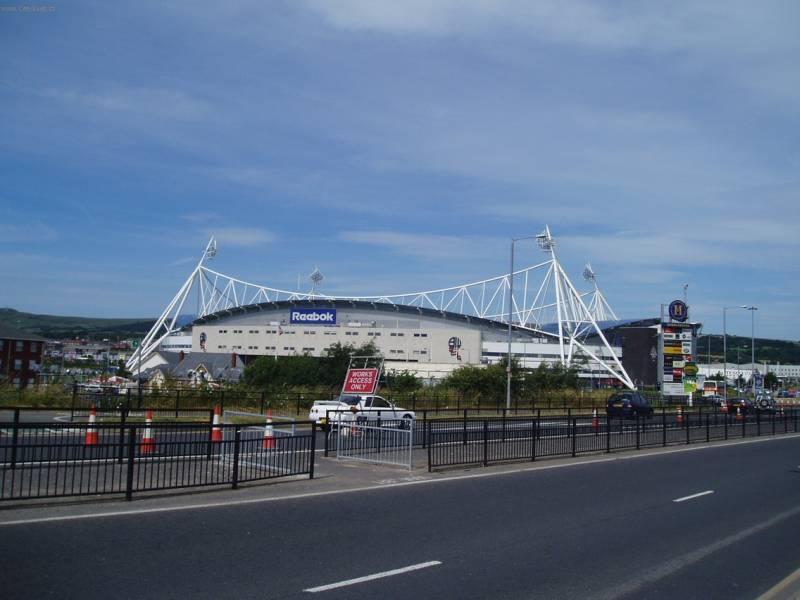 Foto: Velk� Brit�nie-Bolton football stadium